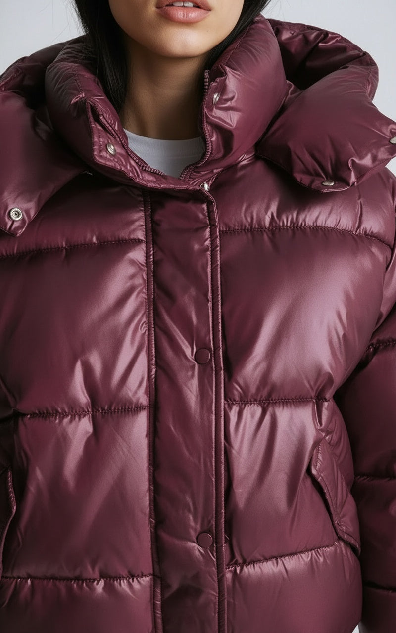 Detail shot of Mina Puffer Jacke