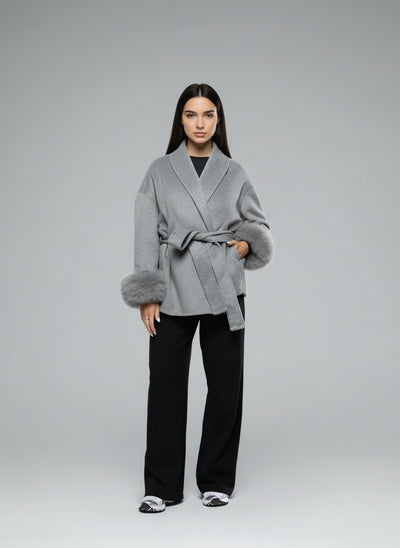 Full body view of the model wearing Linora Wollmantel