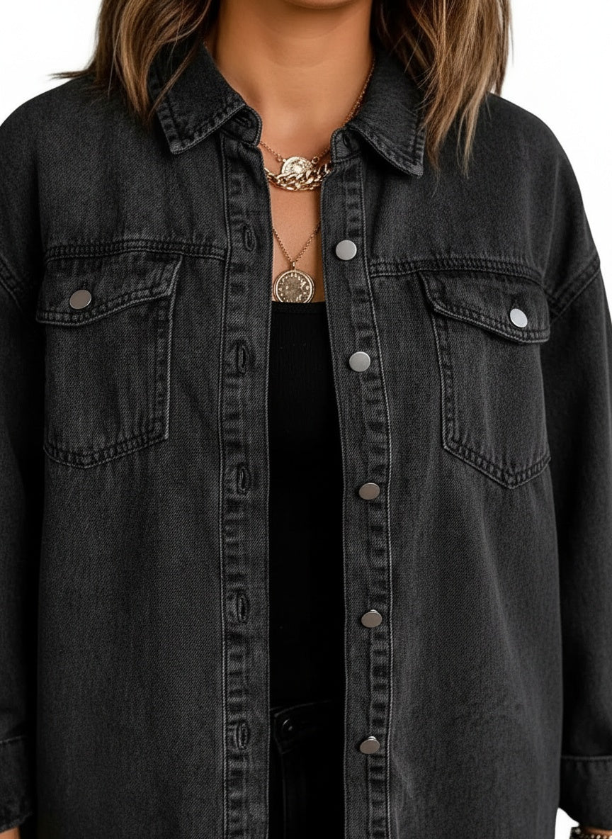 Detail shot of Helene™ | Zeitlose Jeansjacke für jeden Tag