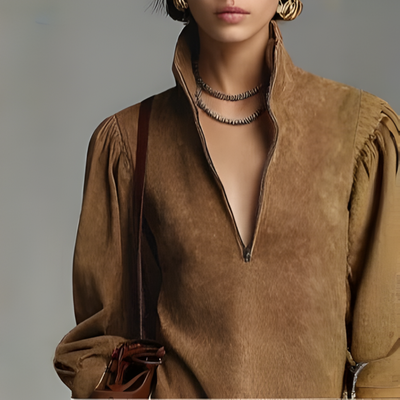 Braunes lockeres Wildleder-Mini-Kleid mit Reißverschluss und Rollkragen