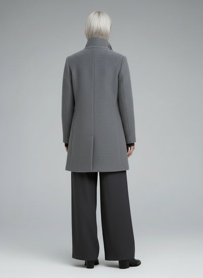 Back pose of the model wearing Stella™ | Damenjacke mit Stehkragen