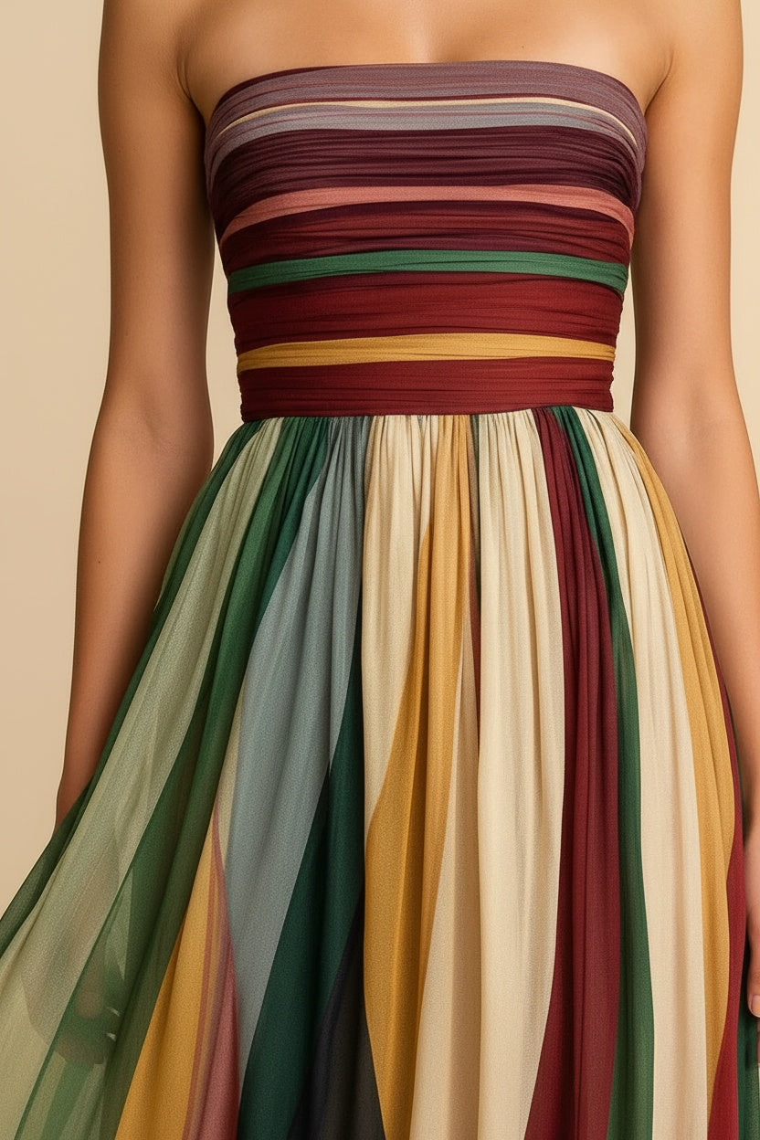 Detail shot of Flora™ – Langes Kleid aus Premiumstoff