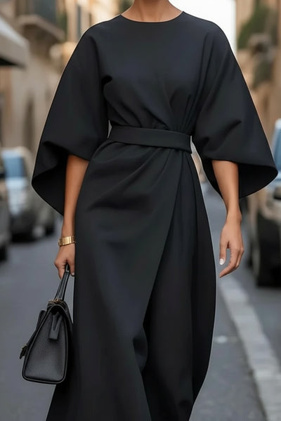 Detail shot of Cyvion - Zeitloses, Elegantes Kleid mit Raffinierten Details