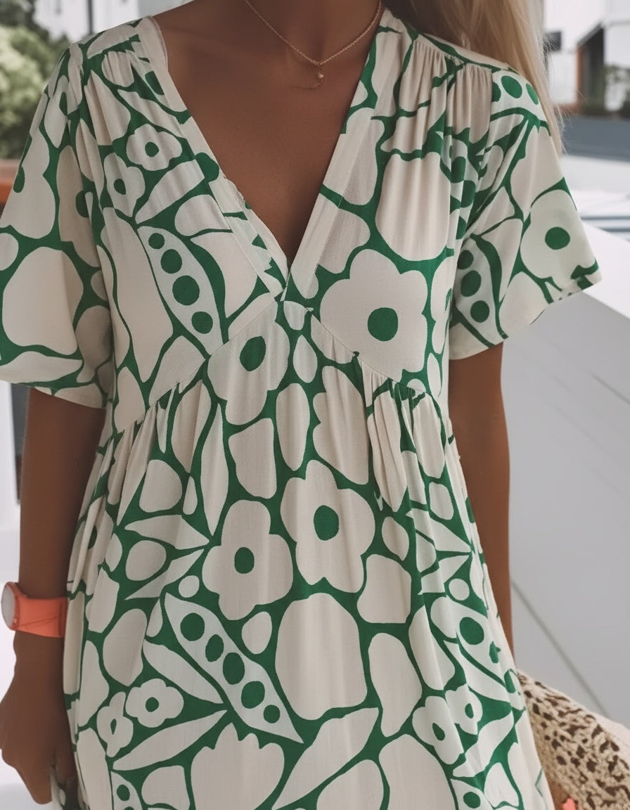 Detail shot of Christine | Leichte und fließende Sommerkleid