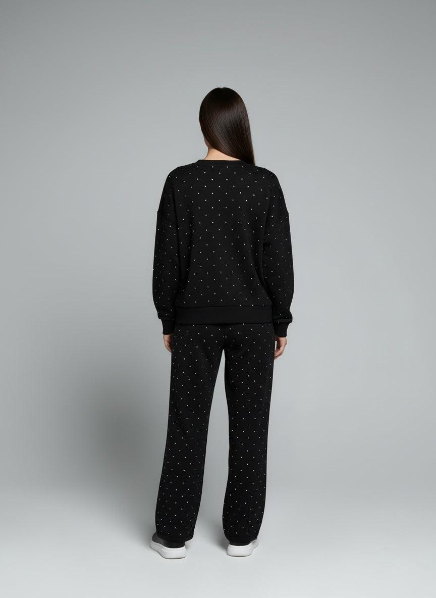 Back pose of the model wearing Amélie™ | Diamant-Set