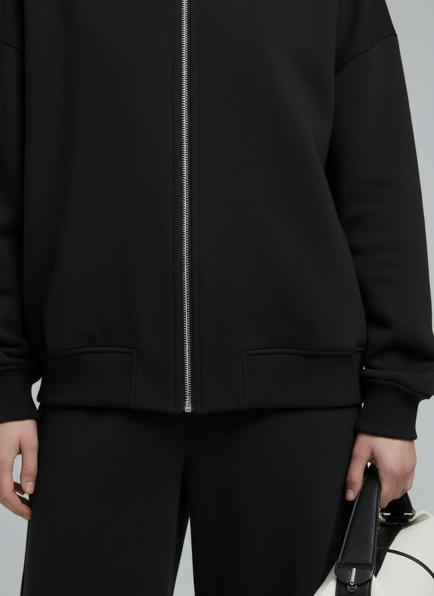 Detail shot of Nele | Comfy Set