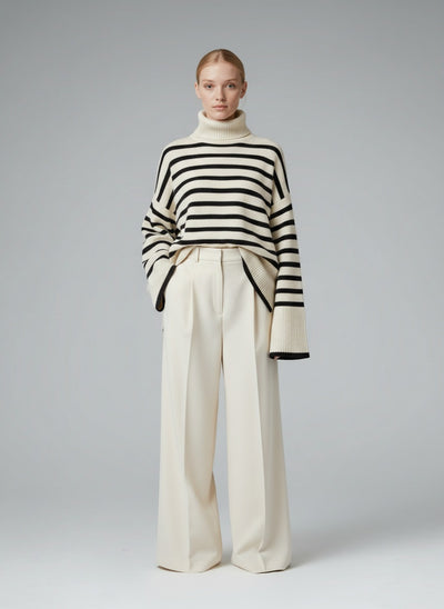 Full body view of the model wearing Liana™ | Stilvoller Casual-Pullover